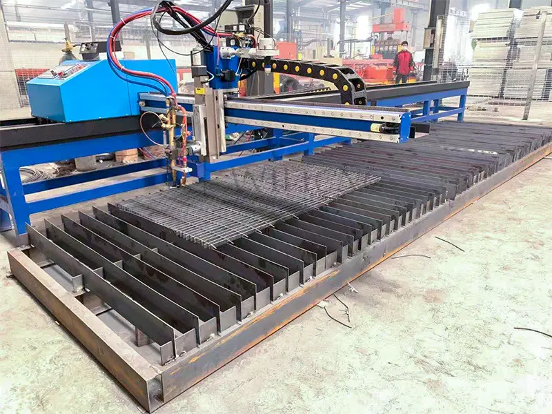 Automated Shape Cutting System for Steel Grids Grating 3