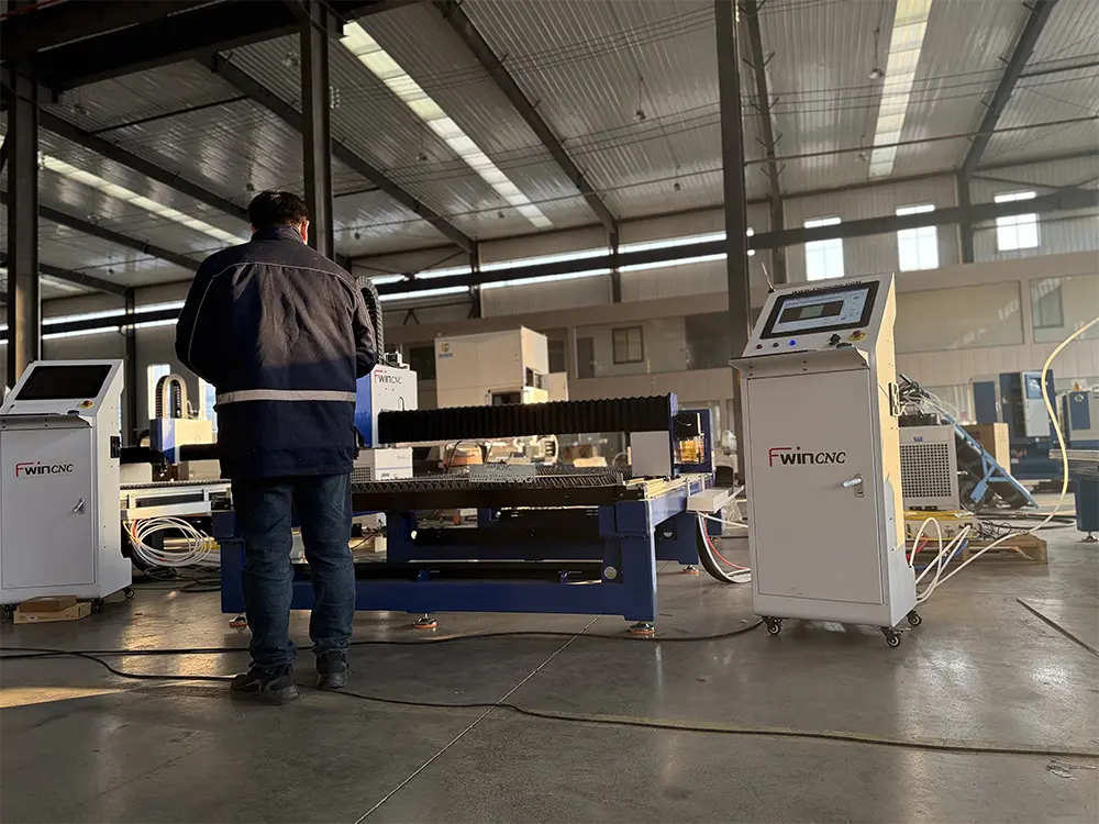 Detachable laser cutting machine price cnc metal aluminum laser cutter machine precision 3000w 95