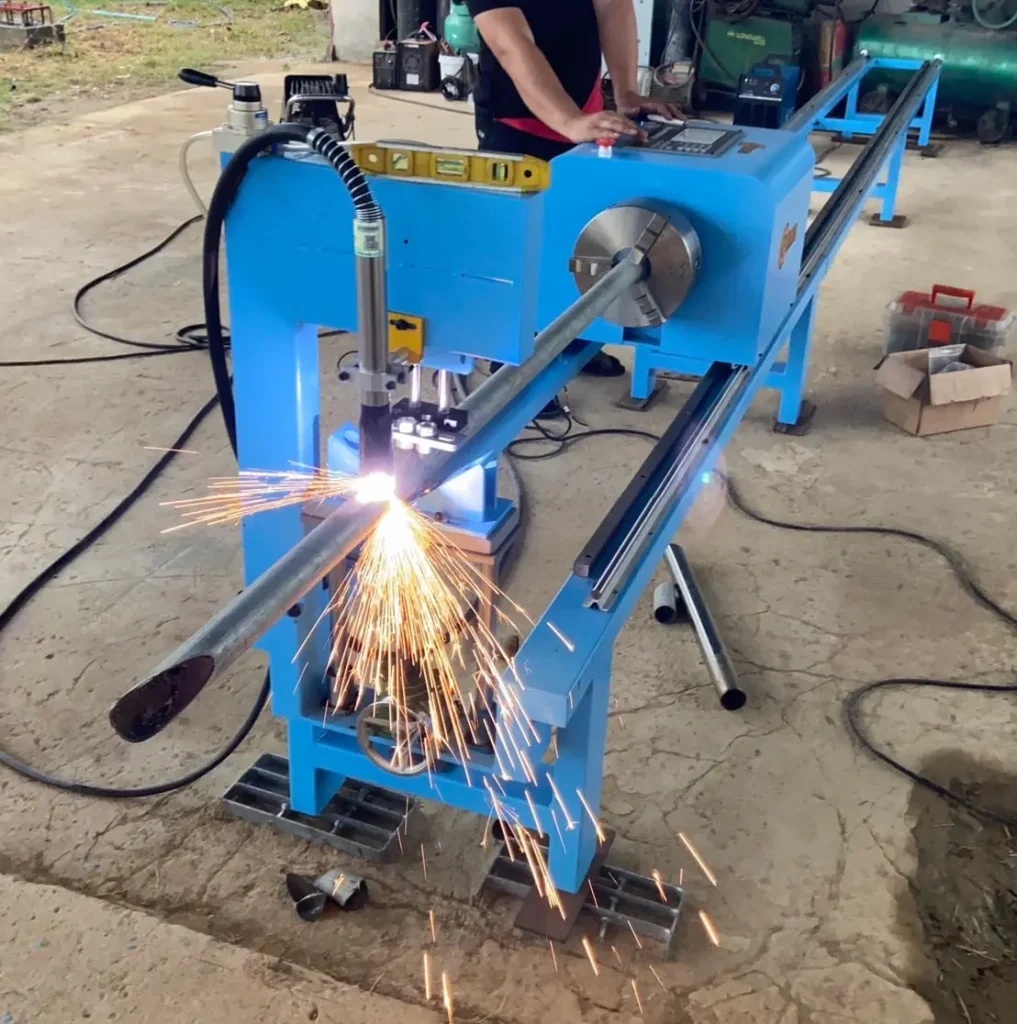 fwincnc cheap cnc plasma cutting machine for tube