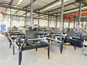 Compact 1500x3000 CNC plasma and oxy-gas cutting machine with heavy duty table structure