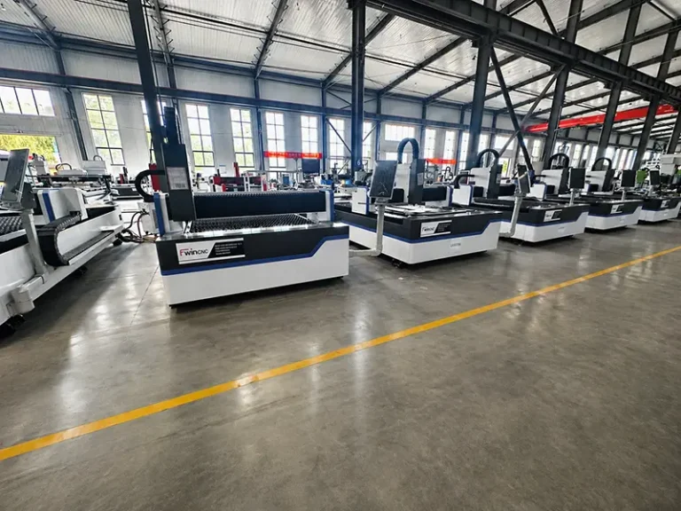 laser cutting machine 6000w metal steel fabrication cnc laser cutter equipment price 3 拷贝 1