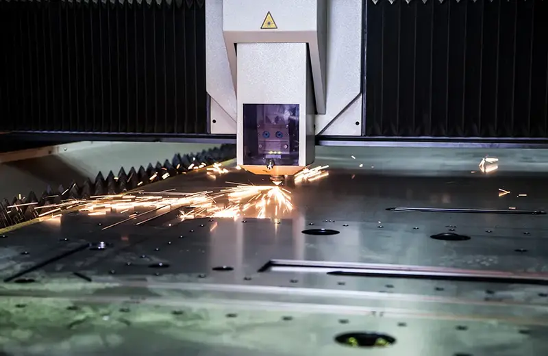 Irregular Laser cutting machine Sparking