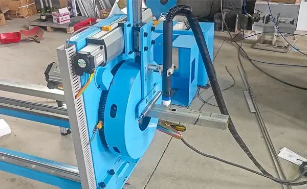 plasma pipe cutting machine with square tube